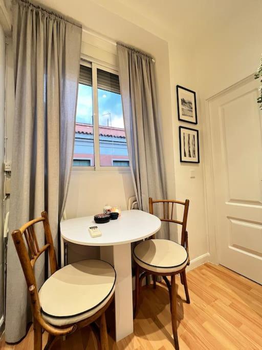 Apartament Exterior Atocha Ile Fe Madryt Zewnętrze zdjęcie